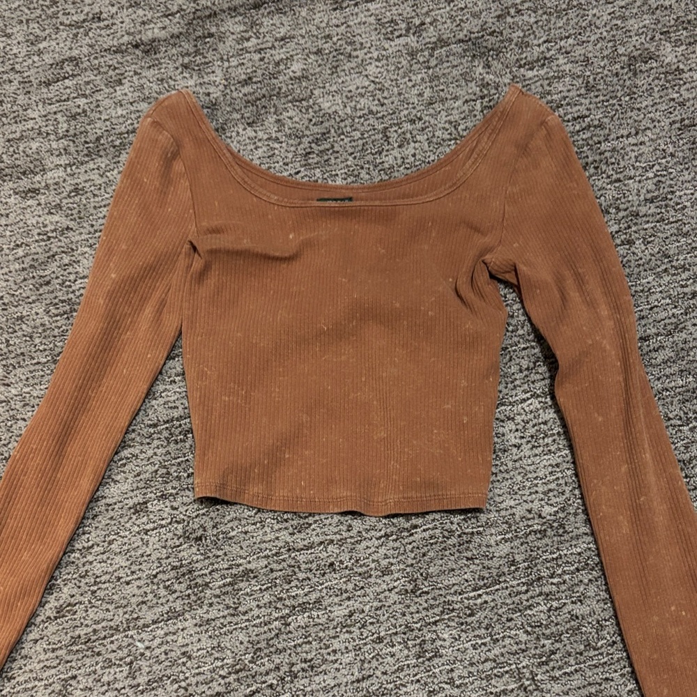 NWOT - Wild Fable Rust Ribbed Long Sleeve Crop Top Size Small
